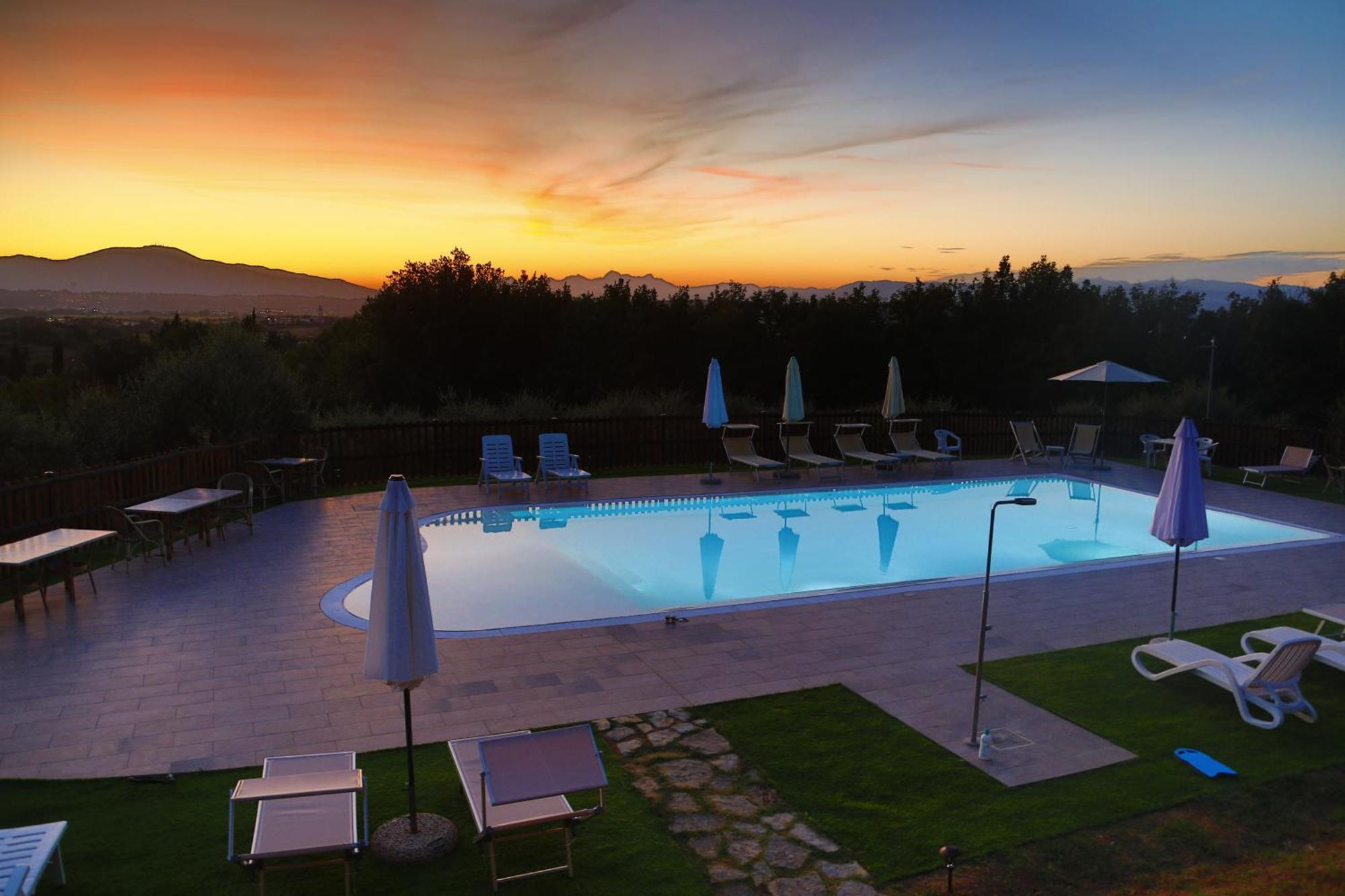 Agriturismo Cascina Cipressa San Romano  Экстерьер фото