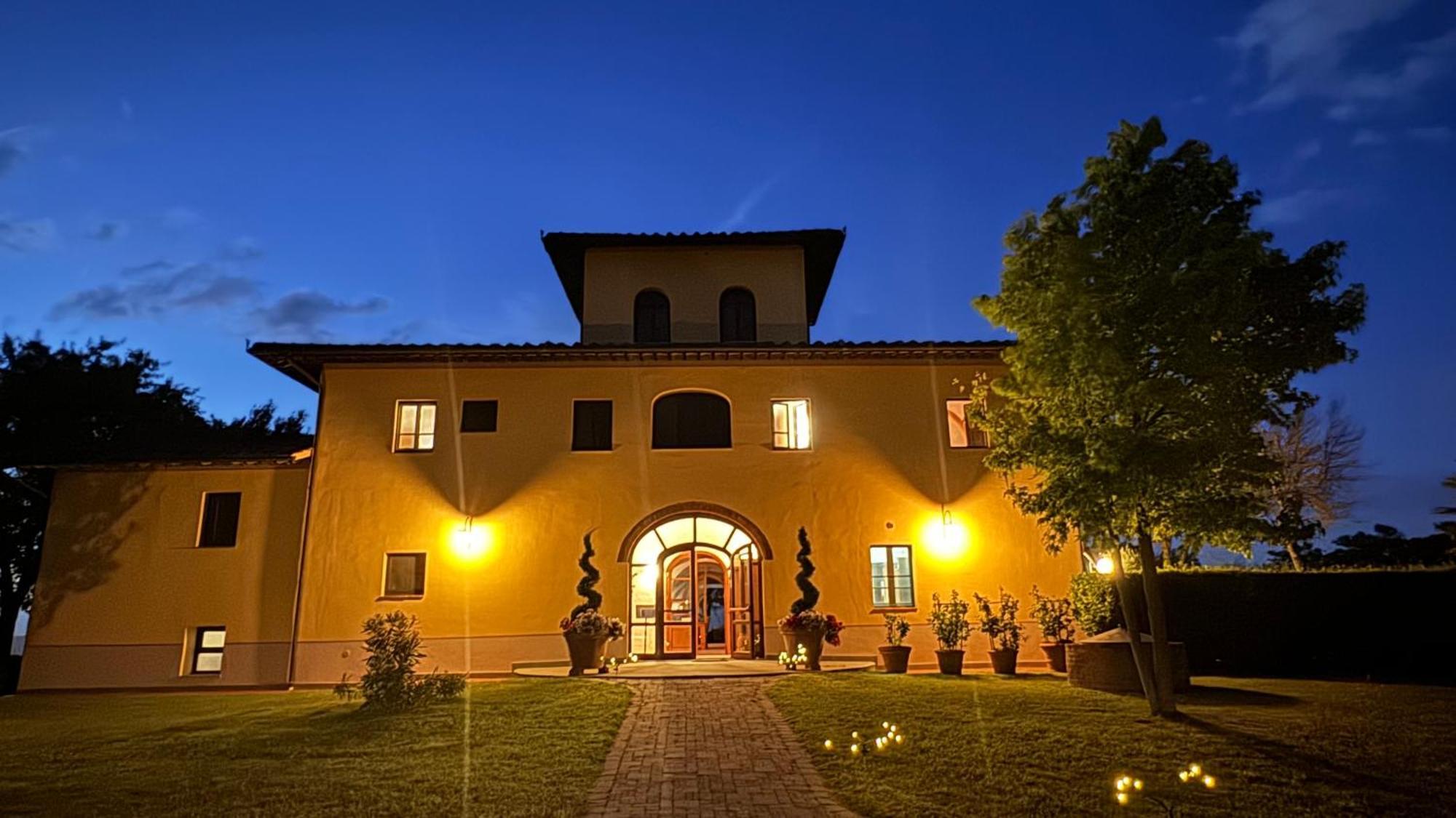 Agriturismo Cascina Cipressa San Romano  Экстерьер фото