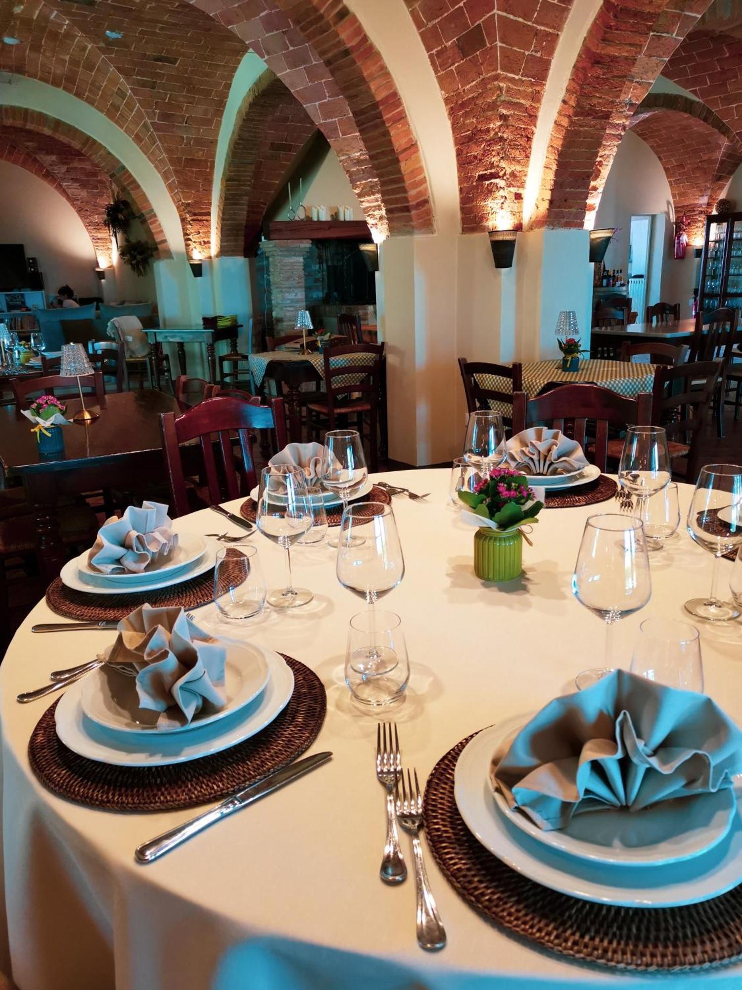 Agriturismo Cascina Cipressa San Romano  Экстерьер фото