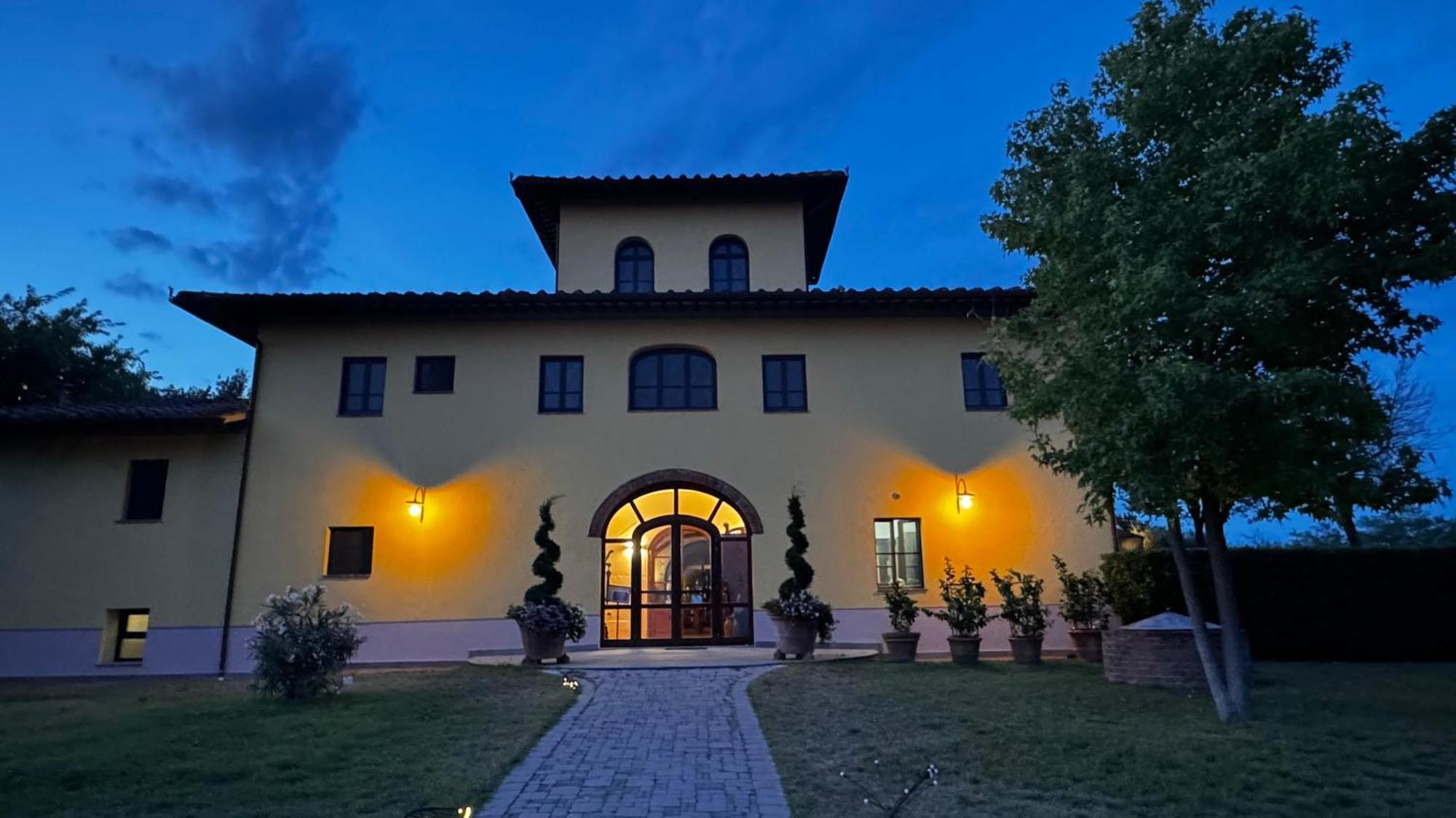Agriturismo Cascina Cipressa San Romano  Экстерьер фото