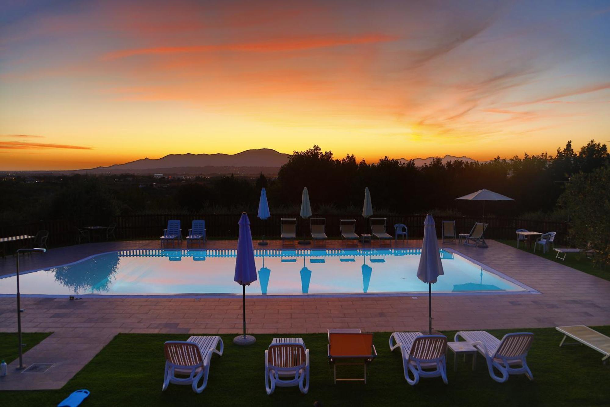 Agriturismo Cascina Cipressa San Romano  Экстерьер фото